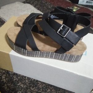 Peyton Platform Gladiator sandals